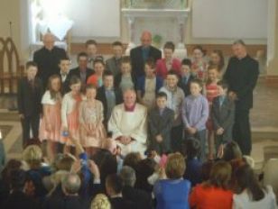 Congratulations to the Primary 7 children on making their Confirmation.